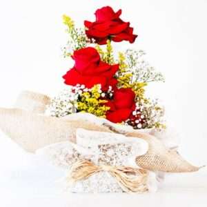 Arranjo de Rosas Colombianas
