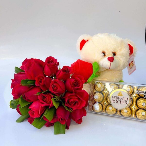 Buquê de Rosas com Pelúcia e Ferrero Rocher - Imagem 2