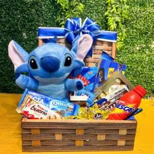 Baú de chocolates e guloseimas stitch