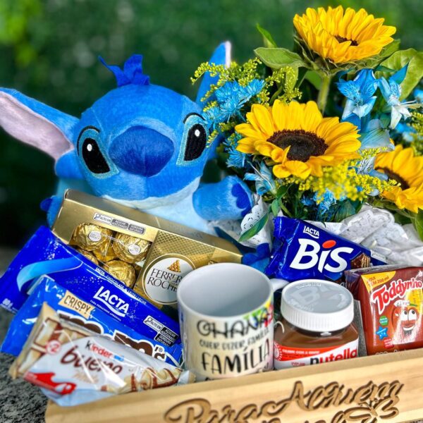 Cesta de Chocolates Stitch com Girassóis - Imagem 2