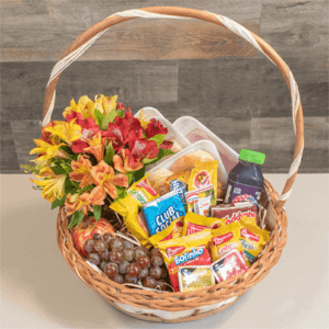 Cesta de Café com Astromélias